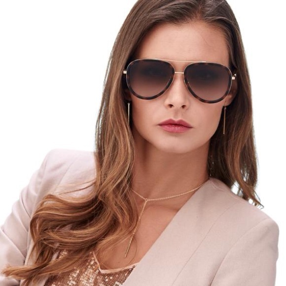 GUCCI Brown Gradient Sunglasses
GG0062S 012 57 - Picture 3 of 15